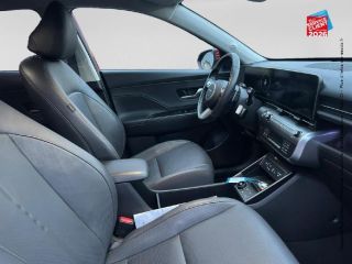 51100 : Hyundai Reims - HESS Automobile - HYUNDAI Kona - Kona - Ultimate Red métallisé - Traction - Hybride : Essence/Electrique