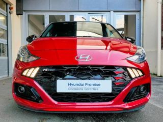 78000 : Hyundai Versailles - SOCOHY - HYUNDAI i10 - i10 - Dragon Red Métal - Traction - Essence