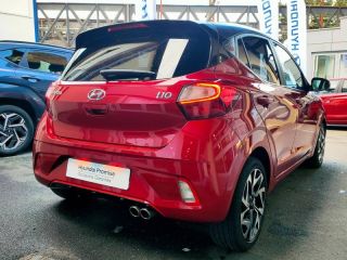 78000 : Hyundai Versailles - SOCOHY - HYUNDAI i10 - i10 - Dragon Red Métal - Traction - Essence