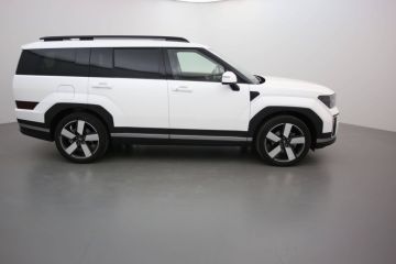 01150 : Stock constructeur - HYUNDAI SANTA FE Executive - SANTA FE V - Blanc - Boîte automatique - Essence / Courant électrique