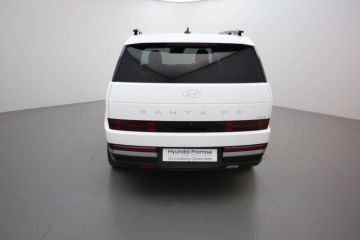 01150 : Stock constructeur - HYUNDAI SANTA FE Executive - SANTA FE V - Blanc - Boîte automatique - Essence / Courant électrique