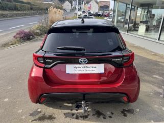 50300 : Hyundai Avranches - GCA - TOYOTA Yaris - Yaris - Bi-ton Rouge Intense / Toit noir - Traction - Hybride : Essence/Electrique
