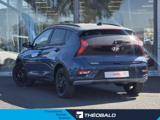 57200 : Hyundai Sarreguemines - Theobald Automobiles - HYUNDAI Bayon - Bayon - Vibrant Blue Métal - Traction - Essence