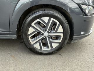 14400 : Hyundai Bayeux - Trajectoire Automobiles - HYUNDAI Kona - Kona - Dark Knight Métal - Traction - Electrique