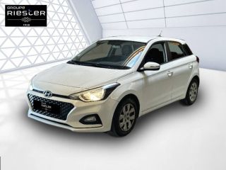 60740 : Hyundai Saint-Maximin - Protea by Riester - HYUNDAI i20 Initia - i20 II - BLANC - Boîte manuelle - Essence sans plomb