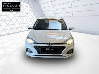 60740 : Hyundai Saint-Maximin - Protea by Riester - HYUNDAI i20 Initia - i20 II - BLANC - Boîte manuelle - Essence sans plomb