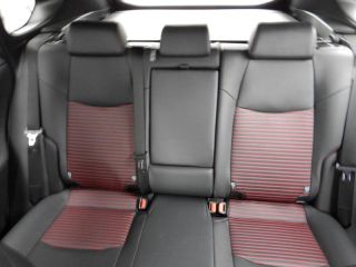 52000 : Hyundai Chaumont - Garage Michel Bazin - SUZUKI Across - Across - Platinium White Pearl Metallic - Transmission intégrale - Hybride rechargeable : Essence/Electrique