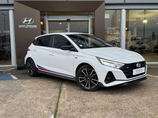 72100 : Hyundai Le Mans - GCA LE MANS - HYUNDAI i20 - i20 - Polar White Métal/Toit/rétros Black - Traction - Essence/Micro-Hybride