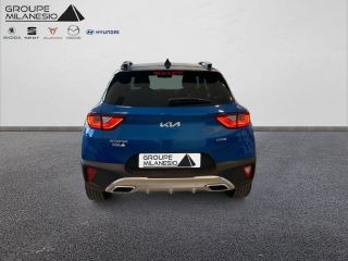 13300 : Hyundai Salon de Provence - Cap Milanesio - KIA STONIC GT Line - STONIC - Bleu - Automate sequentiel - Essence sans plomb