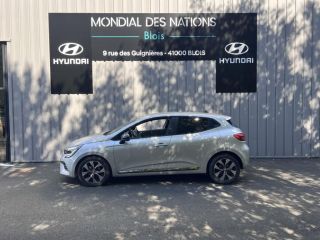 41000 : Hyundai Blois - Mondial des Nations - RENAULT Clio - Clio - Gris Platine - Traction - Essence