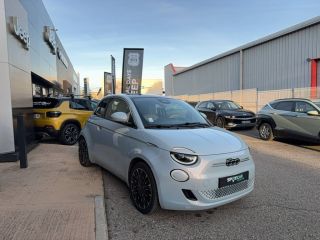 04100 : Hyundai Manosque - Pedinielli - FIAT 500e BERLINE MY22 SERIE 1 STEP 1 La Prima - 500 III - Bleu - Automate à fonct. Continu - Courant électrique