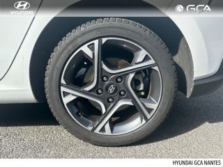 44800 : Hyundai NANTES SAINT HERBLAIN - GCH NANTES - HYUNDAI i30 - i30 - Blanc - Traction - Essence/Micro-Hybride