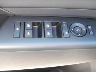 52000 : Hyundai Chaumont - Garage Michel Bazin - HYUNDAI Kona - Kona - Metal Blue métallisé - Traction - Electrique