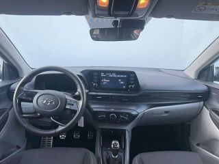 33260 : Hyundai Arcachon - Sipa Automobiles - HYUNDAI BAYON Intuitive - BAYON - BLANC - Boîte manuelle - Essence sans plomb