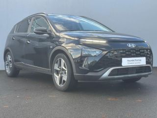 56600 : Hyundai Lorient - Auto Océane - HYUNDAI Bayon - Bayon - Phantom Black Métal - Traction - Essence/Micro-Hybride