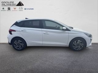 13290 : Hyundai Aix en Provence - Cap Milanesio - HYUNDAI i20 Intuitive - i20 (08/2023) - Blanc - Automate sequentiel - Essence sans plomb