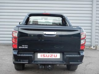52000 : Hyundai Chaumont - Garage Michel Bazin - ISUZU D-Max - D-Max - Onyx Black Mica métal - Transmission intégrale enclenc - Diesel