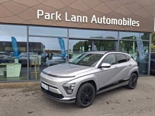 56000 : Hyundai Vannes - Park Lann Automobiles - HYUNDAI Kona - Kona - Rouge - Traction - Electrique