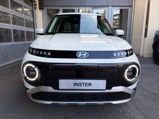 78000 : Hyundai Versailles - SOCOHY - HYUNDAI Inster - Inster - Blanc - Traction - Electrique
