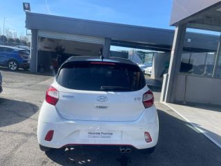 64100 : Hyundai Bayonne - Oceanic Auto - HYUNDAI i10 - i10 - Polar White/Toit/rétros Black - Traction - Essence