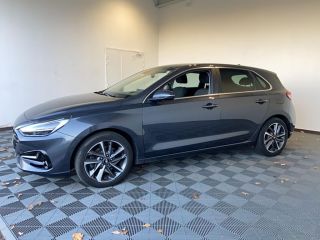 85000 : Hyundai MoceanRent | La Roche-sur-Yon - Océane Auto - HYUNDAI i30 Creative - i30 III - Noir - Boîte séquentielle - Diesel