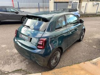 04100 : Hyundai Manosque - Pedinielli - FIAT 500e BERLINE Icône - 500 III - Bleu - Automate à fonct. Continu - Courant électrique
