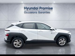 85000 : Hyundai MoceanRent | La Roche-sur-Yon - Océane Auto - HYUNDAI KONA Intuitive - KONA II - Blanc - Automate sequentiel - Essence / Courant électrique