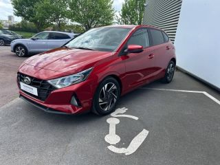 14100 : Hyundai Lisieux - Trajectoire Automobiles - HYUNDAI i20 - i20 - Dragon Red Métal - Traction - Essence