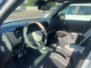 89100 : Hyundai Sens - APS - KIA EV2 - EV2 - Gris Ivoire mat - Traction - Electrique