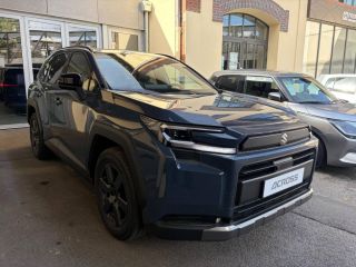 78000 : Hyundai Versailles - SOCOHY - SUZUKI Across - Across - Massive Gray Métallisé - Transmission intégrale - Hybride rechargeable : Essence/Electrique