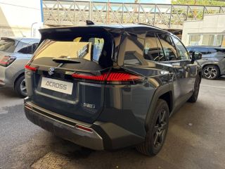 78000 : Hyundai Versailles - SOCOHY - SUZUKI Across - Across - Massive Gray Métallisé - Transmission intégrale - Hybride rechargeable : Essence/Electrique