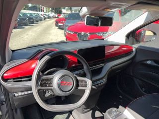 84120 : Hyundai PERTUIS - SA PEDINIELLI - FIAT 500e CABRIOLET MY22 SERIE 1 STEP 1 (RED) - 500 III - Gris - Automate à fonct. Continu - Courant électrique