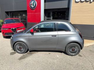 04100 : Hyundai Manosque - Pedinielli - FIAT 500e CABRIOLET MY22 SERIE 1 STEP 1 (RED) - 500 III - Gris - Automate à fonct. Continu - Courant électrique