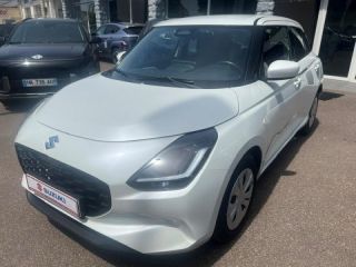 89100 : Hyundai Sens - APS - SUZUKI Swift - Swift - Pure White Pearl Metal - Traction - Essence/Micro-Hybride