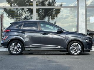 57200 : Hyundai Sarreguemines - Theobald Automobiles - HYUNDAI Kona - Kona - Dark Knight Métal - Traction - Electrique