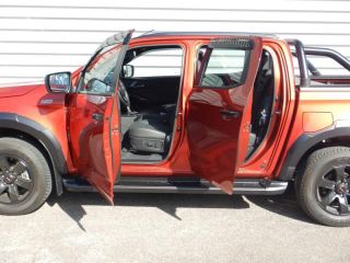 52000 : Hyundai Chaumont - Garage Michel Bazin - ISUZU D-Max - D-Max - Namibu Orange Mica - Transmission intégrale enclenc - Diesel