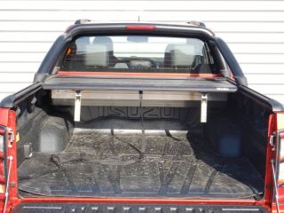 52000 : Hyundai Chaumont - Garage Michel Bazin - ISUZU D-Max - D-Max - Namibu Orange Mica - Transmission intégrale enclenc - Diesel