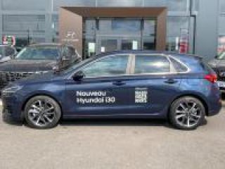 14100 : Hyundai Lisieux - Trajectoire Automobiles - HYUNDAI i30 - i30 - Sailing Blue métal - Traction - Essence