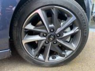 14100 : Hyundai Lisieux - Trajectoire Automobiles - HYUNDAI i30 - i30 - Sailing Blue métal - Traction - Essence