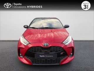 50000 : Hyundai Saint-Lô - GCA - TOYOTA Yaris - Yaris - Bi ton rouge intense   noir - Traction - Hybride : Essence/Electrique