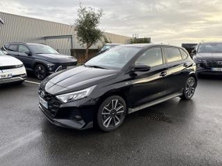 56000 : Hyundai Vannes - Park Lann Automobiles - HYUNDAI i20 - i20 - Phantom Black Métal - Traction - Essence/Micro-Hybride
