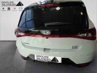 13300 : Hyundai Salon de Provence - Cap Milanesio - HYUNDAI i20 Creative - i20 III - Polar White/Phantom Black - Automate sequentiel - Essence sans plomb