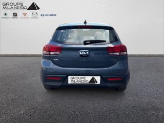 13300 : Hyundai Salon de Provence - Cap Milanesio - KIA RIO Active - RIO IV - Bleu - Automate sequentiel - Essence sans plomb
