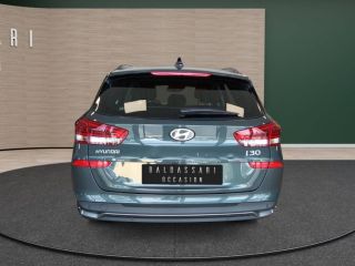 83130 : Hyundai Toulon - Autodif SAS - Groupe BALDASSARI - HYUNDAI i30 SW Creative - i30 III - Noir - Boîte séquentielle - Essence sans plomb