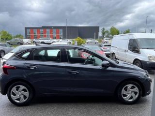 64100 : Hyundai Bayonne - Oceanic Auto - HYUNDAI i20 - i20 - Aurora Gray Métal - Traction - Essence