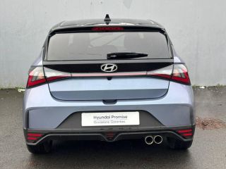 56600 : Hyundai Lorient - Auto Océane - HYUNDAI i20 - i20 - Meta Blue Métal/Toit+rétros Black - Traction - Essence