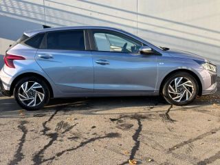 56600 : Hyundai Lorient - Auto Océane - HYUNDAI i20 - i20 - Meta Blue Métal - Traction - Essence/Micro-Hybride