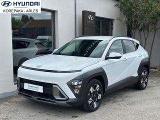 13200 : HYUNDAI Arles - Lexa Automobile - HYUNDAI KONA Creative - KONA II - Blanc - Automate sequentiel - Essence / Courant électrique