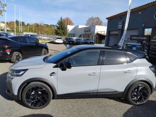 84120 : Hyundai PERTUIS - SA PEDINIELLI - RENAULT CAPTUR esprit Alpine - CAPTUR II - Gris - Boîte hybride multimode - Essence / Courant électrique