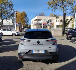 84120 : Hyundai PERTUIS - SA PEDINIELLI - RENAULT CAPTUR esprit Alpine - CAPTUR II - Gris - Boîte hybride multimode - Essence / Courant électrique